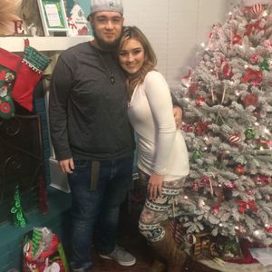 Meet your Posher, Dustin